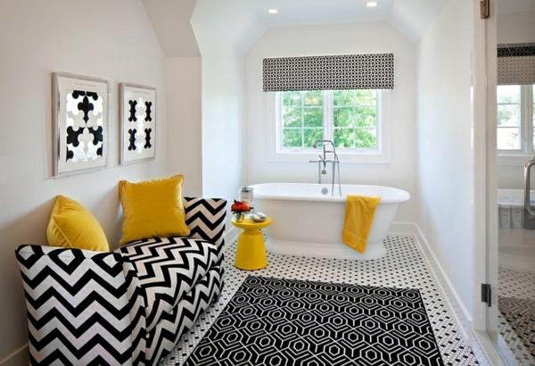 kylpyhuoneen huonekalut kylpyhuoneen huonekalut mustavalkoinen chevron -kuvioinen seinäkoriste ikkunan koristelu