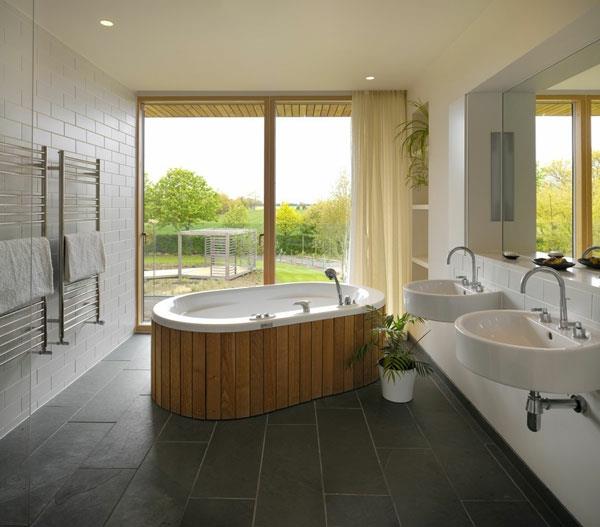 kylpyamme laatoitus puupaneelit vapaasti seisova kylpyamme moderni kylpyhuone zen -ilmapiiri