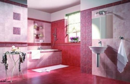 kylpyhuone design huonekalut nainen kylpyamme vaaleanpunainen laatta peili