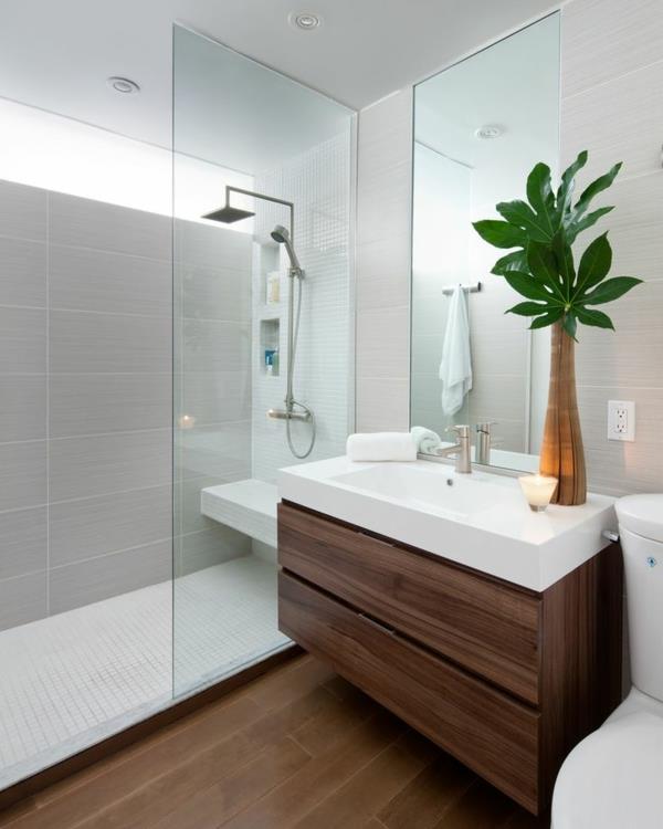 kylpyhuoneen kunnostusideoita ja esimerkkejä sisäkasveista