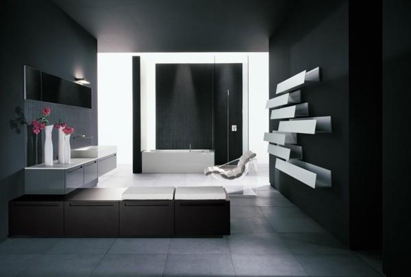 kylpyhuone musta maali seinät musta vaaleanharmaa lattialaatat säilytystilaideoita