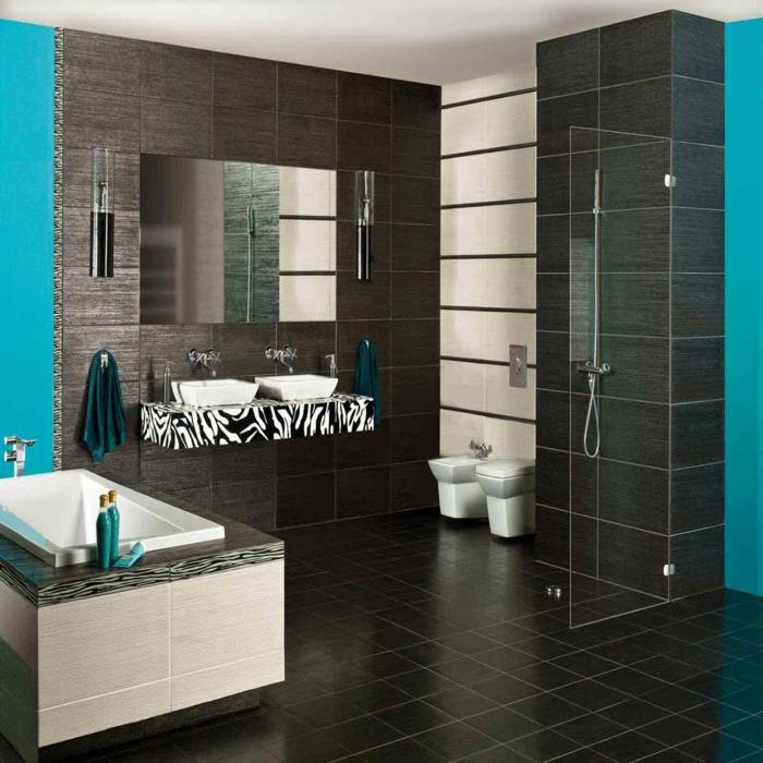 kylpyhuone laatat posliini laatat lattia seinä siniset seinät suihku kylpyamme pesuallas