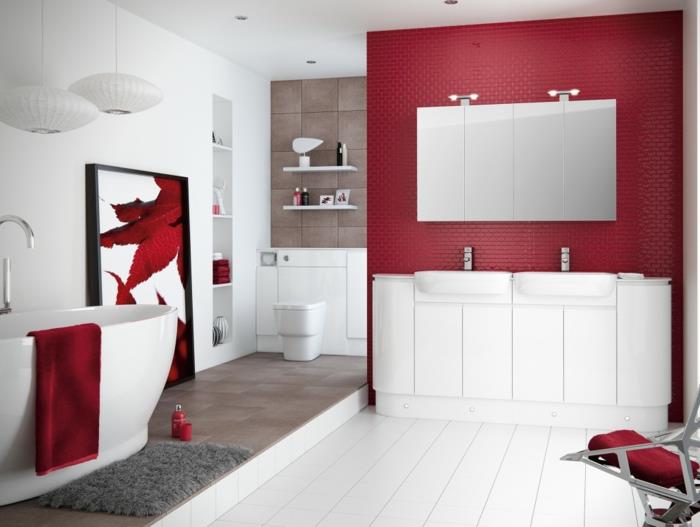 kylpyhuoneen laatat punaiset mosaiikkilaatat valkoiset saniteettitavarat riippuvalaisimet