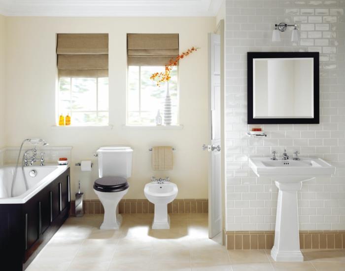 kylpyhuone laatat laatta väri valkoinen kerma roomalainen sokea