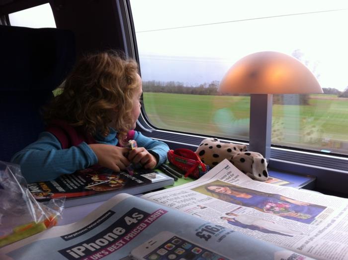 rautatie matkailu eurooppa matkustaminen lasten kanssa mukavat matkavinkit