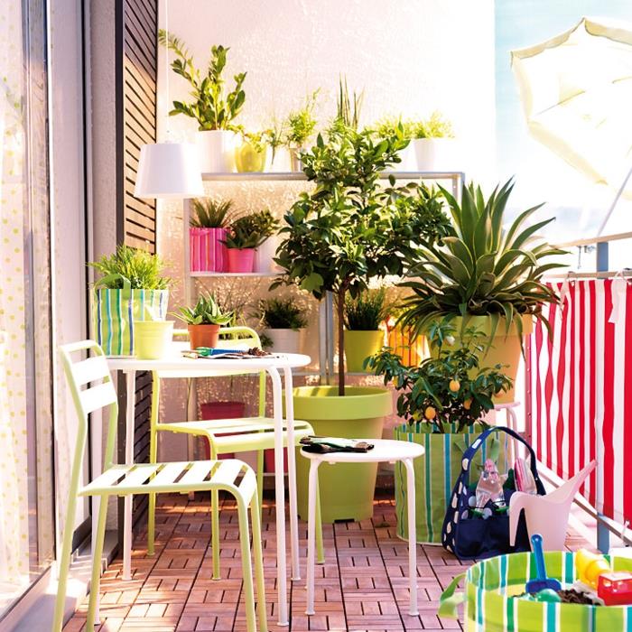 Luo parveke parveke kasvit kukkaruukku tuolit sivupöytä tuoreita värejä