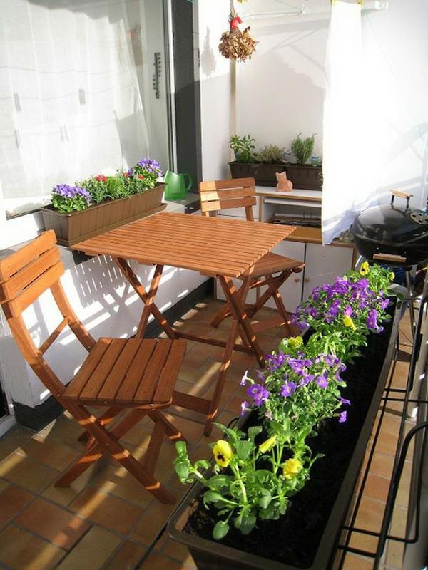 parveke kasvit suunnitteluideoita puu pöytä violetit kukat