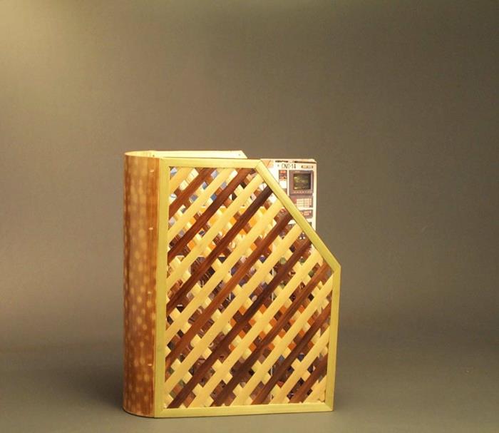 bambuhuonekalut bambu -koristekoriste, joka on valmistettu bambu -seinäkoristeista tuulikelloista