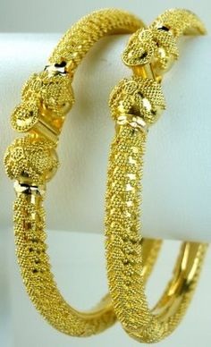 Guld Kada armbåndsdesign