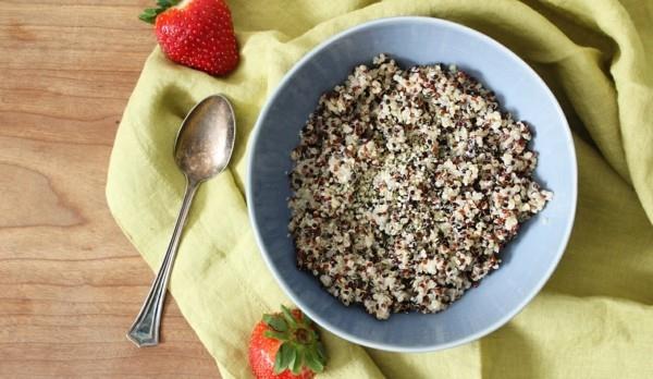 perus aamiainen quinoan kanssa