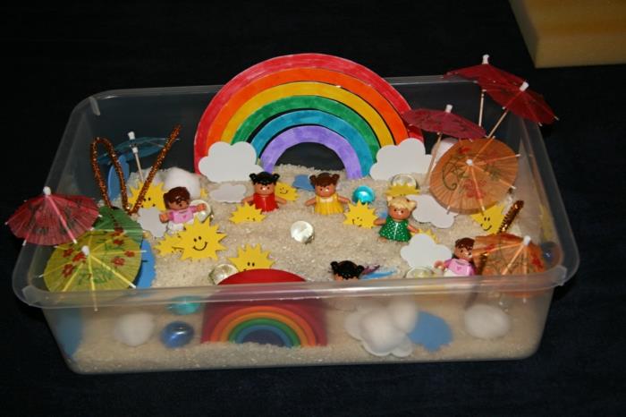 Käsityöt lasten kanssa käsityöideoita diy -ideoita lasten pelejä vesipainikerasia täyttö sateenkaari