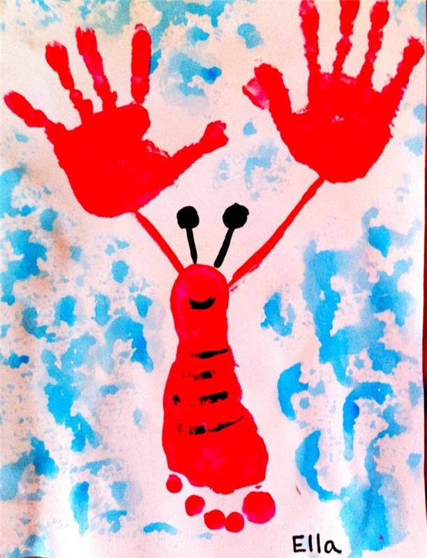 Käsityöt lasten kanssa käyttävät käsi- ja jalanjälkiä alkuperäisiin maalauksiin