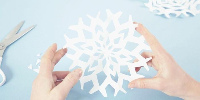 näpertele paperin koristeluideoita joulun lumihiutaleille