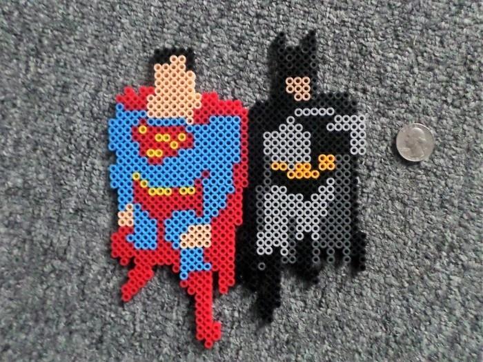 batman superman -mallit houkuttelevat perlerhelmillä