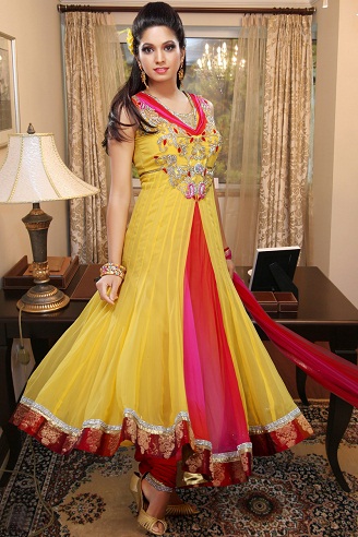 Sárga-piros Bollywood öltöny