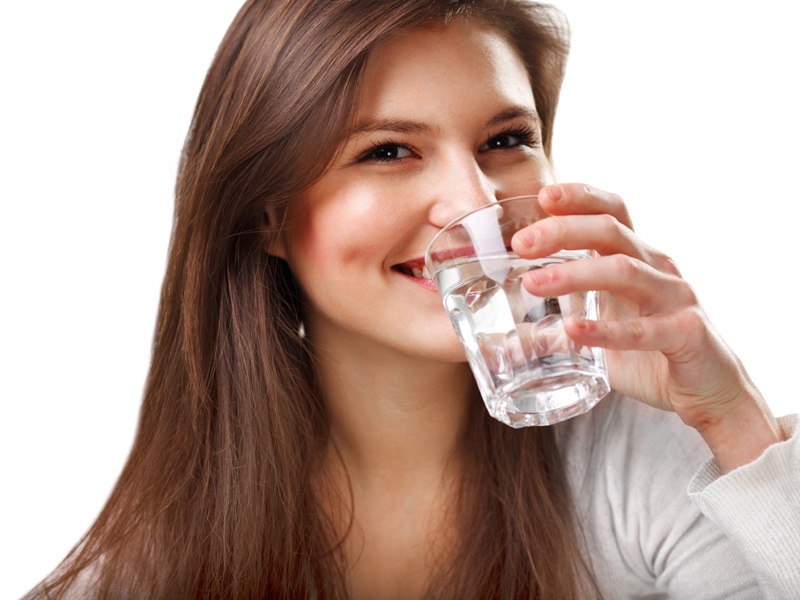 Fordele ved at drikke vand under graviditeten