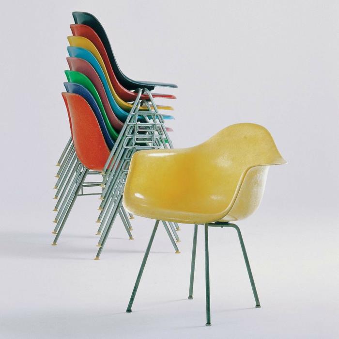 kuuluisat arkkitehdit Charles ja Ray Eames tuolit