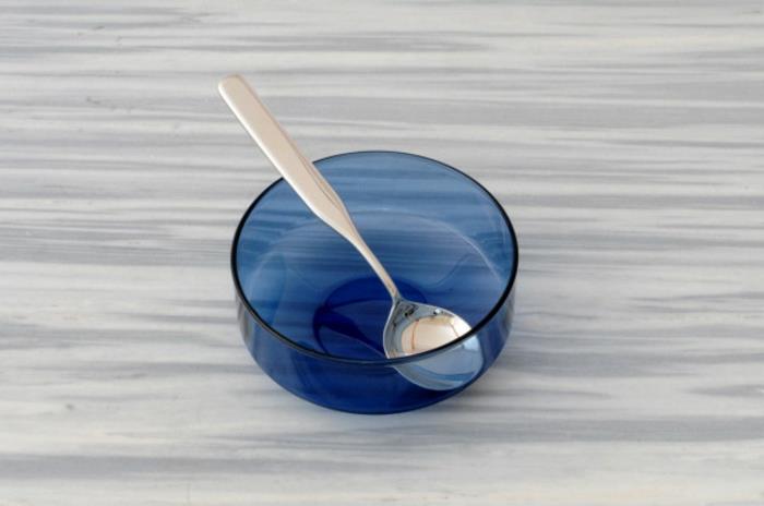 ruokailuvälinesetti pieni lusikka lasikulho ruokailuvälineet pieni lusikka lasikulho