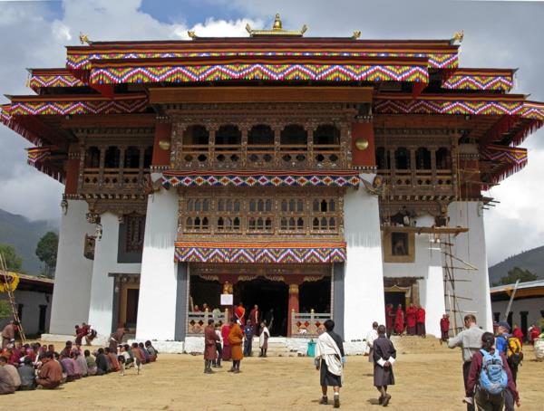 bhutan onnea luostari gangteng