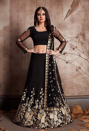 Fekete és arany Lehenga