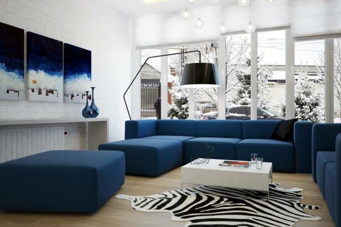 sininen sohva kulmasohva seepra matto