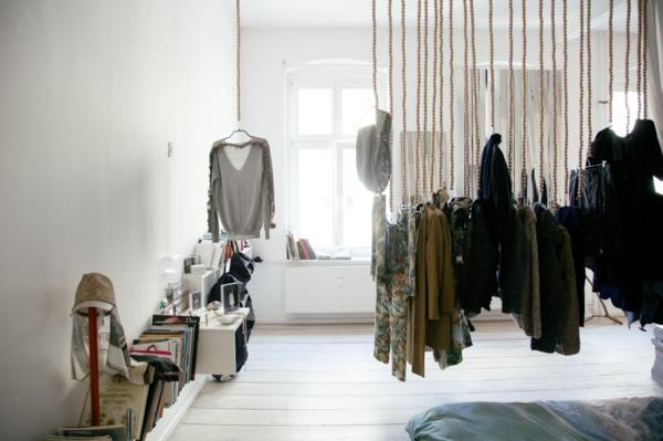 siunaa kotiin berliinin huonekaluliikkeen vaatteita