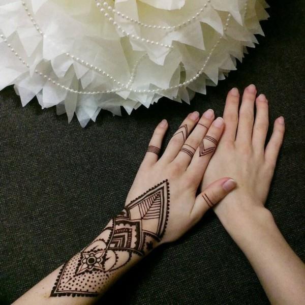 boheemi tyyli henna tatuointi ideoita