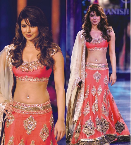 Priyanka Chopra Lehengában