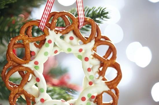 Tee itse pretzel -jouluseppele