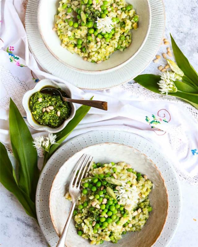 luonnonvaraisen valkosipulin reseptit vegaaninen peso ja herne risotto