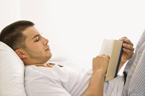kirjan lukeminen vinkkejä nukahtamiseen