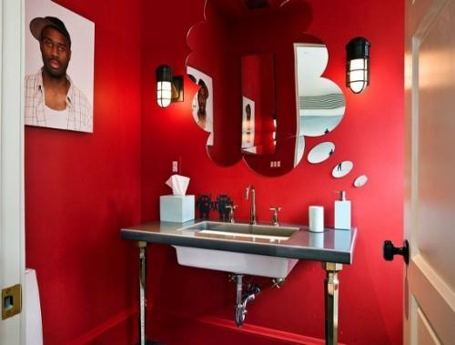 värikäs kylpyhuone suunnittelee punaista ideaa