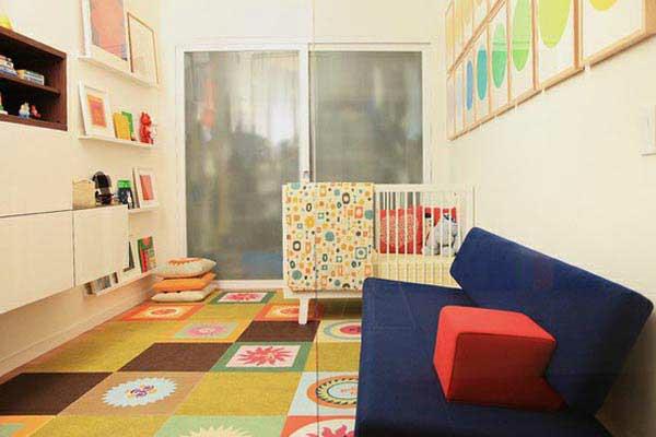 geometriset muodot lastenhuoneen idea suunnittelu valkoiset seinät