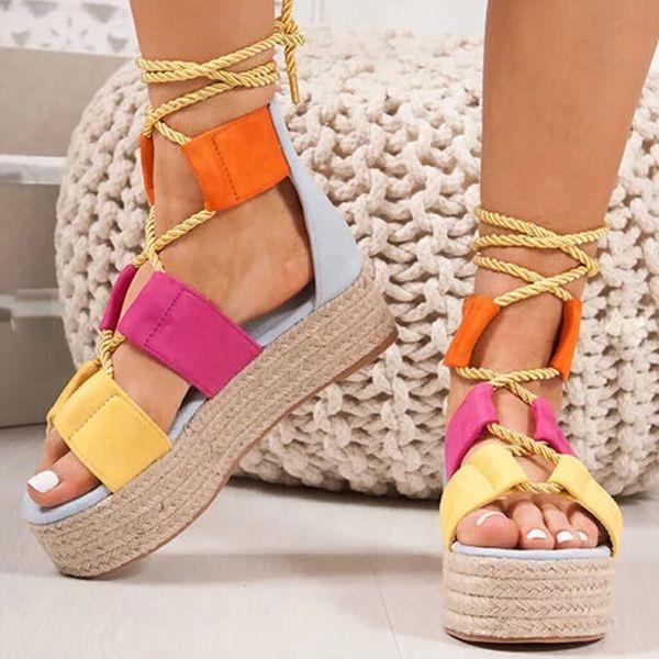 värikäs loisto - upeat kengät kauniit sandaalit