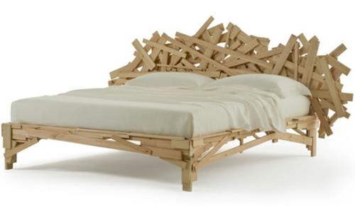 Campana -sänky suunnittelee edra milanon puupaneelikehyksen