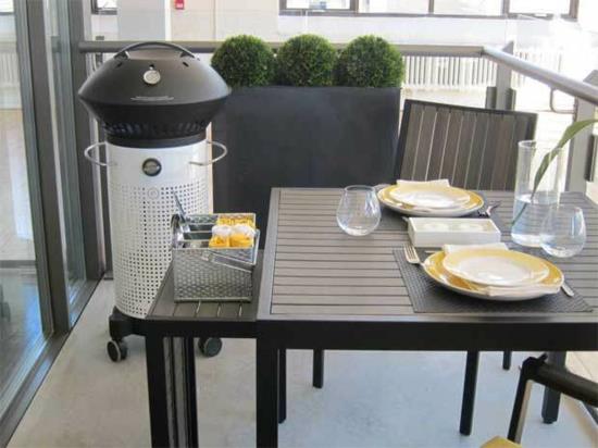 viileä parveke ideoita patio grilli ruokapöydän pöytä