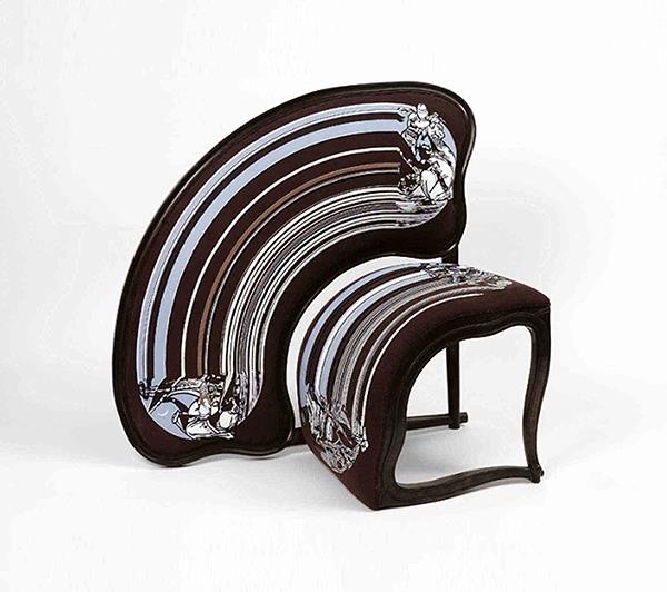viileä klassinen tuoli suunnittelee ruskeita valkoisia raitoja