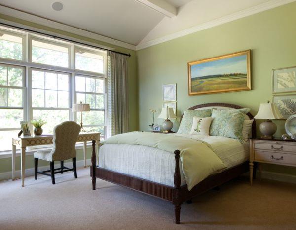 viileä makuuhuoneen väripaletti korostaa ruskeaa sängynrunkoa