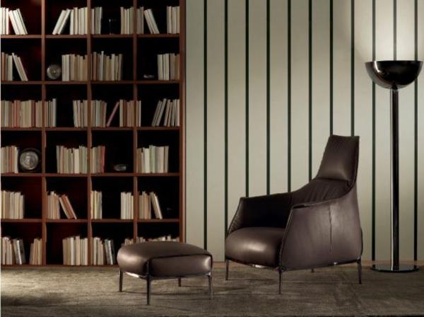 viileä ylellinen nojatuoli, joka sopii täydellisesti yksityiseen kirjastoon