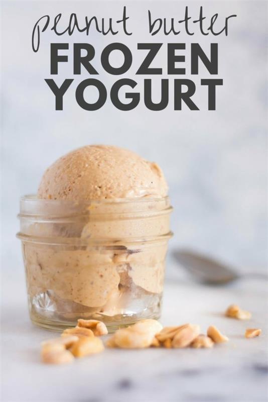 kermainen jäädytetty jogurtti maapähkinävoi jäädytetty jogurtti resepti ilman jäätelökonetta