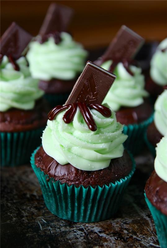 cupcake deco muffinsit minttu fudge tumma suklaa