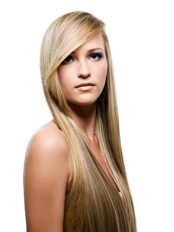 naisten kampaukset hiusten trendit blondi pitkä suora