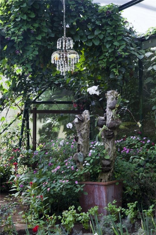 Deco puutarha kattokruunu kukat puutarhaideoita