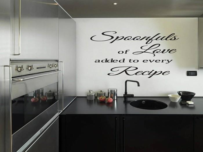 sisustusideoita keittiön seinäkoristeseinä sanomalla seinätarrat mustat keittiökaapit