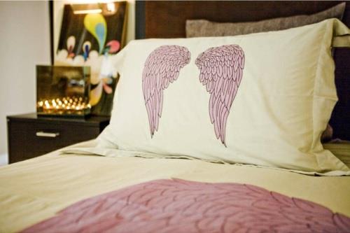deco -ideoita enkelisiivet tyyny tekstiilipainalliset vuodevaatteet