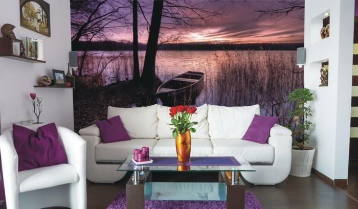 deco -ideat olohuone kaunis seinämaalaus tapetti violetti heitotyynyt valkoiset huonekalut