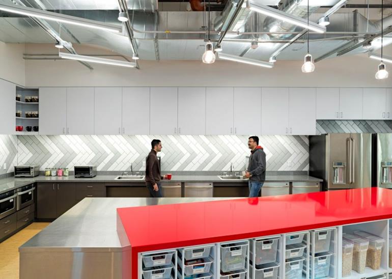design blitz comcast toimisto keittiö nykyaikaiset toimistokalusteet