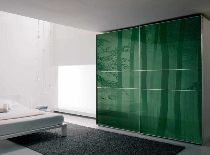 design vaatekaappi oloideoita makuuhuone vihreä edessä harmaa matto juoksija