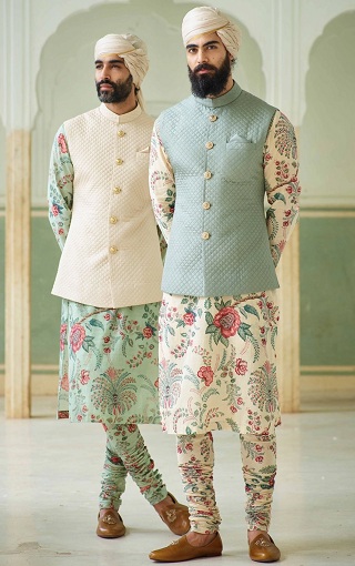 Kurta pyjamasæt fra Sabyasachi