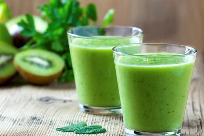 detox -hoito terveellinen laihtuminen herkullisia smoothieita vihreä kiivi